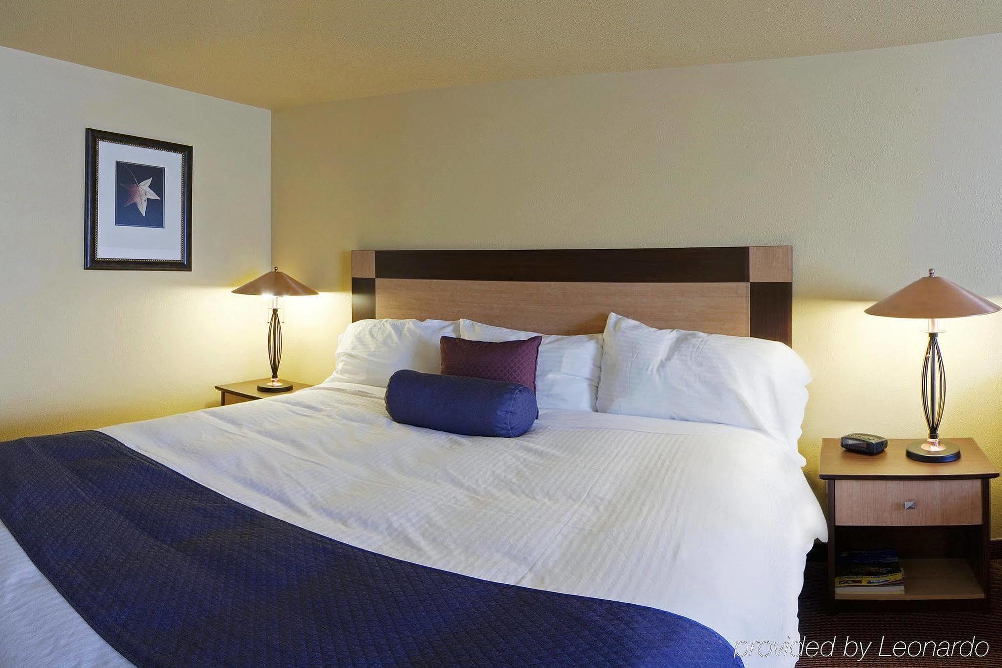 Grande Cache Inn & Suites Room photo